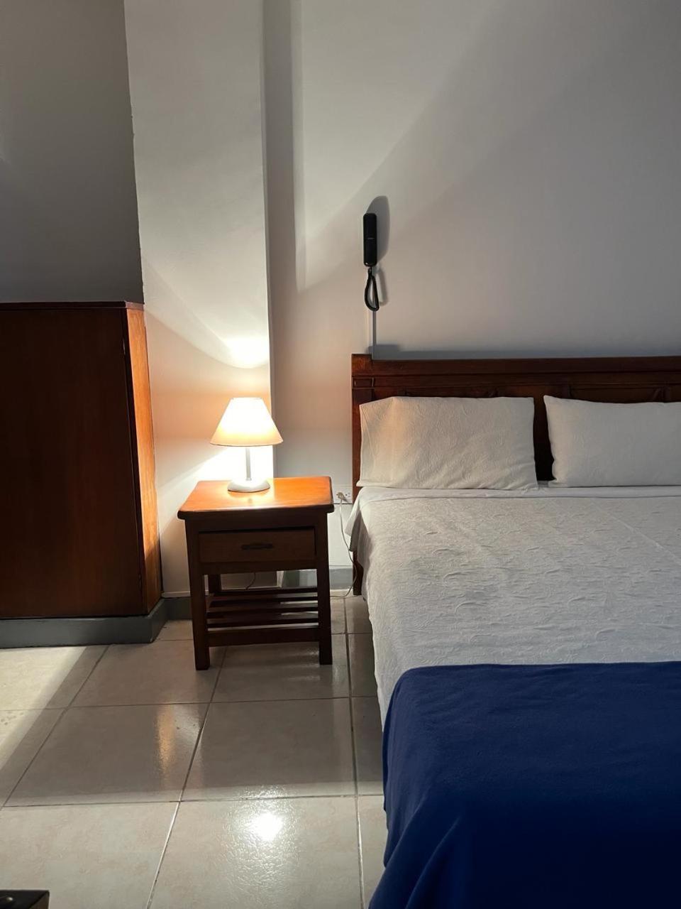 Hotel Armenia Centro Dış mekan fotoğraf