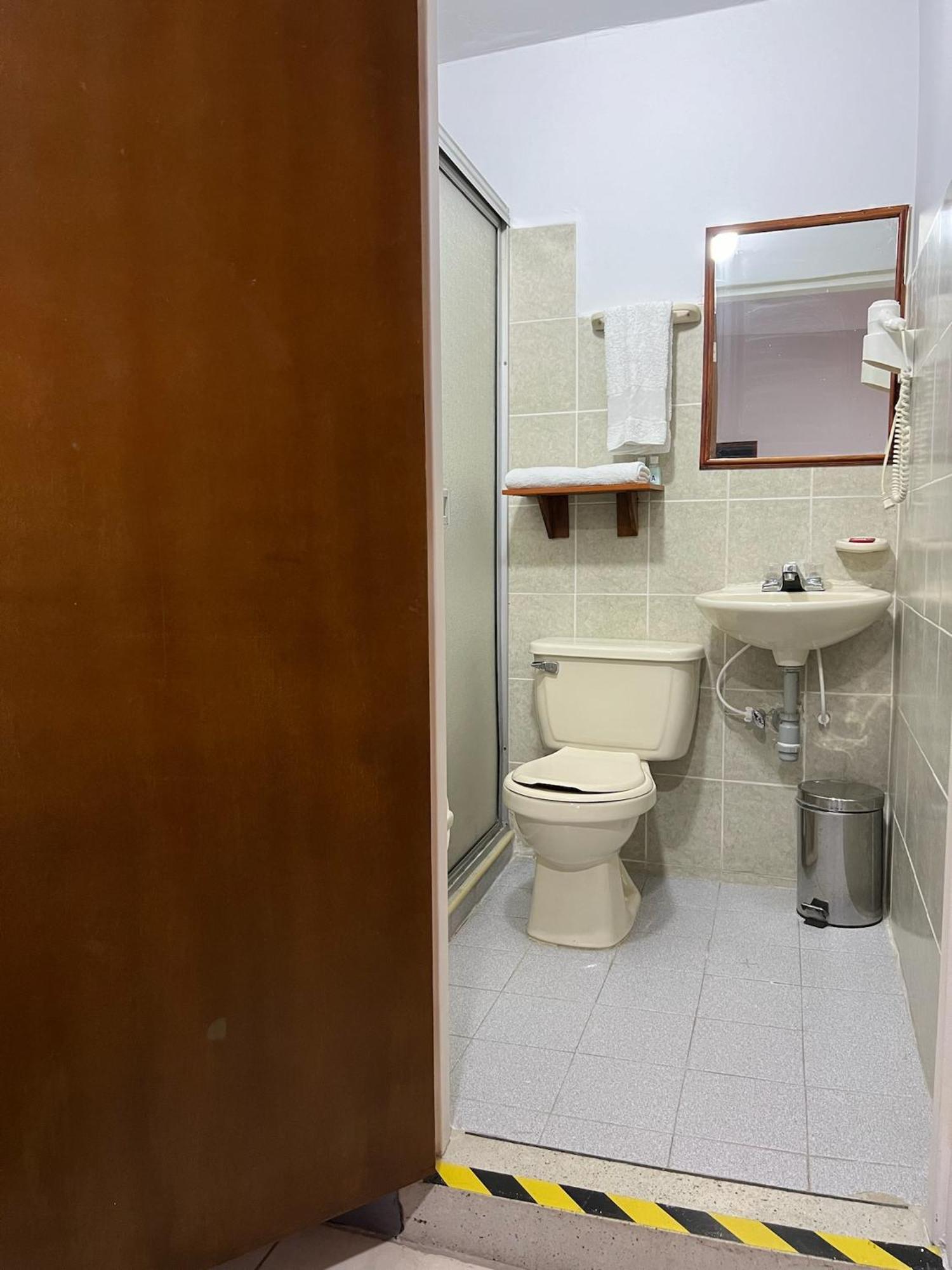 Hotel Armenia Centro Dış mekan fotoğraf